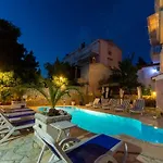 Stil - With Balcony And Sea View 201 Appartamento Traù