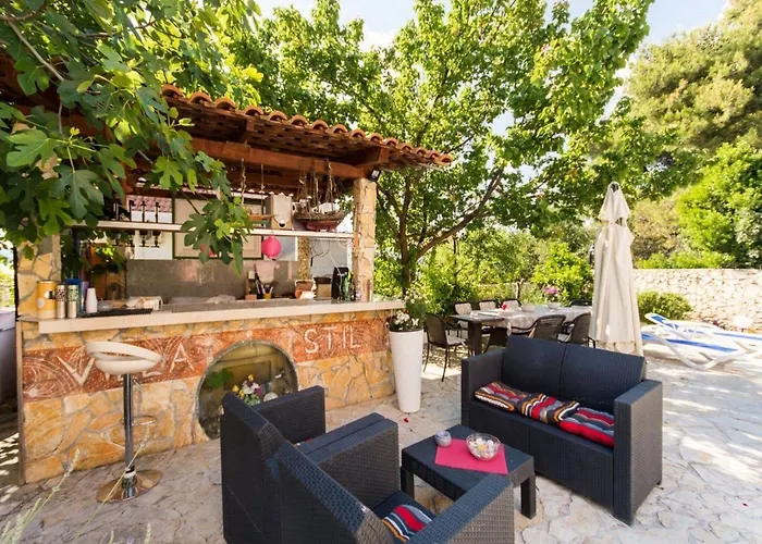 Stil - With Balcony And Sea View 201 Lägenhet Trogir