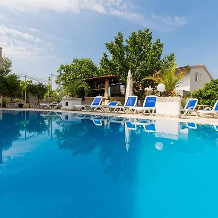 Stil - With Balcony And Sea View 201 شقة