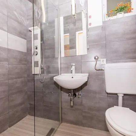 Stil - With Balcony And Sea View 201 تروغير