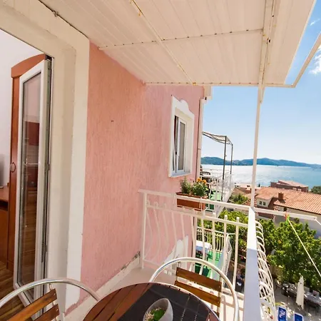 Stil - With Balcony And Sea View 201 * تروغير