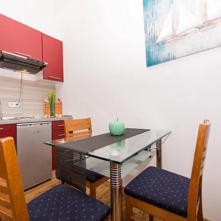 Apartman Stil - With Balcony And Sea View 201